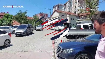 Plajda boğulma tehlikesi geçirdi! Vatandaşlar denize sudan kumsala çıkardı