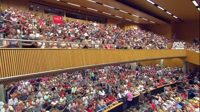 Sánchez defiende los pactos para sacar adelante derechos y acusa al PP de pactar con Vox para recortar libertades