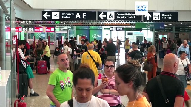 Travel chaos as hundreds of flights across Italy cancelled amid air transport strike