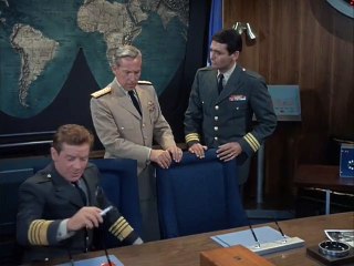 Viaje al Fondo del Mar Temporada 2 Capitulo 9 El pacificador