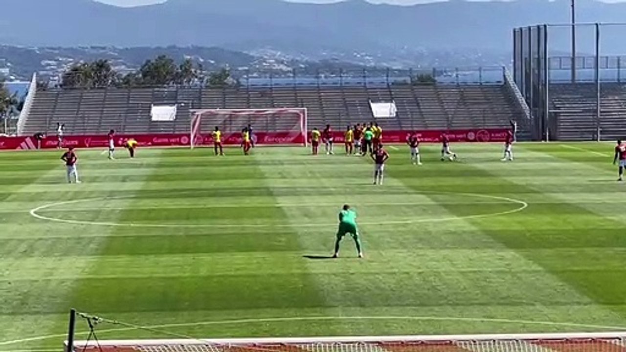 AC Ajaccio 0/1 FC Martigues (mi-temps)