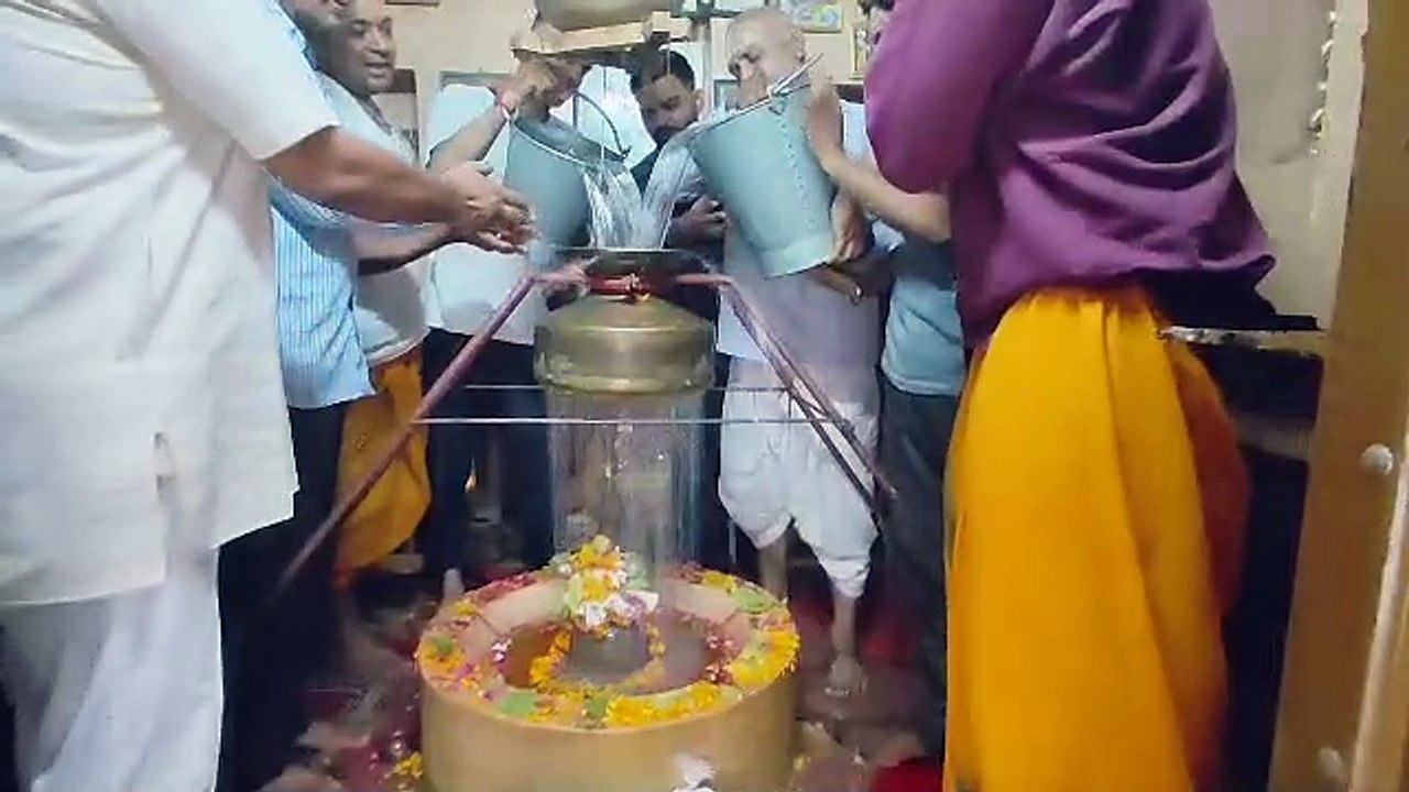 शिवालयों में हर-हर महादेव, चले रुद्राभिषेक के दौर