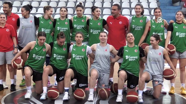KOCAELİ - 20 Yaş Altı Basketbol Kız Milli Takımı, Avrupa Şampiyonası hazırlıklarını sürdürüyor