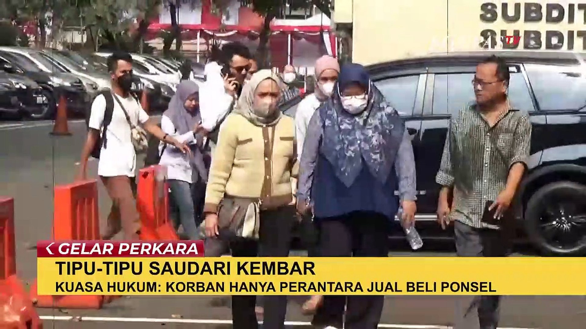 ⁣Penangkapan Rihana-Rihani Jadi Titik Terang Kasus Penipuan Pre-Order Iphone Harga Miring