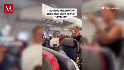 Mujer genera caos y terror en un avión al asegurar que un pasajero NO era real