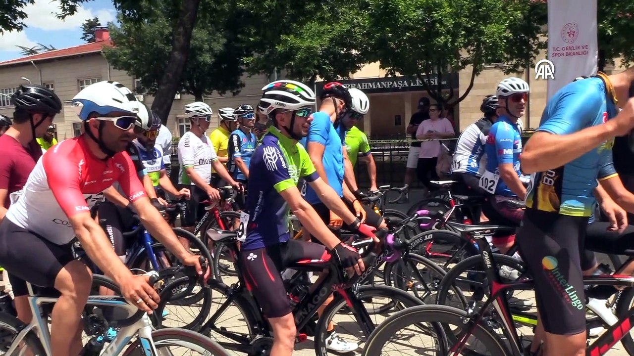 KASTAMONU - 15 Temmuz Şehitlerini Anma Yol Bisikleti Yarışları yapıldı