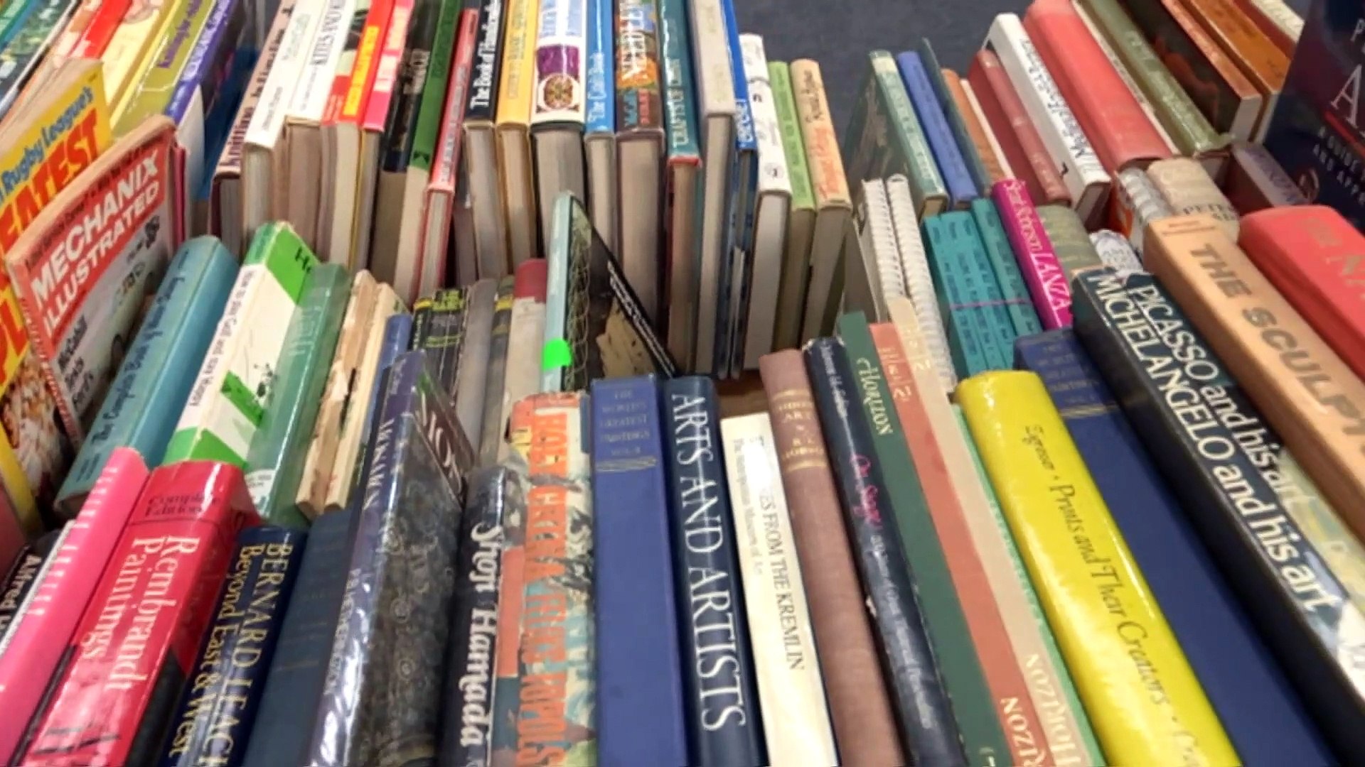 Canberra Lifeline book fair raises money for suicide prevention