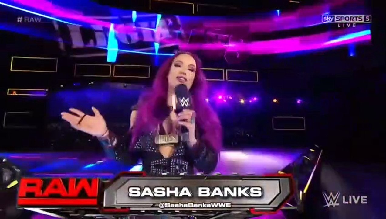 Sasha Banks Confronts Charlotte Raw 02.27.17