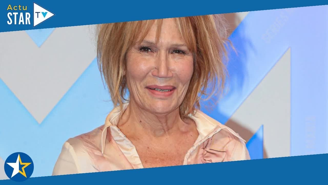 Clémentine Célarié : Photos de ses fils Gustave et Abraham, de très très séduisants musiciens