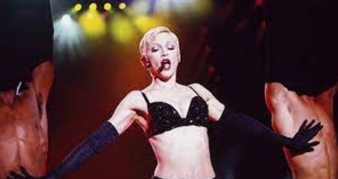 Madonna'nın 1993 yılındaki İstanbul konseri hakkında, o dönem yapılan sokak röportajı gündem oldu