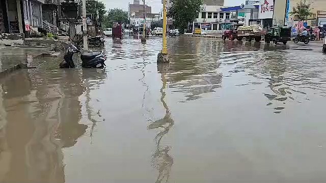 श्रीगंगानगर में सुबह 50 मिनिट झमाझम बारिश, गर्मी से मिली निजात