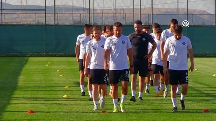 AFYONKARAHİSAR - Altay Teknik Direktörü Tuna Üzümcü, takımının yeni sezon hedeflerini değerlendirdi