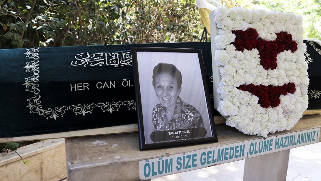 Tanju Tuncel son yolculuğuna uğurlandı