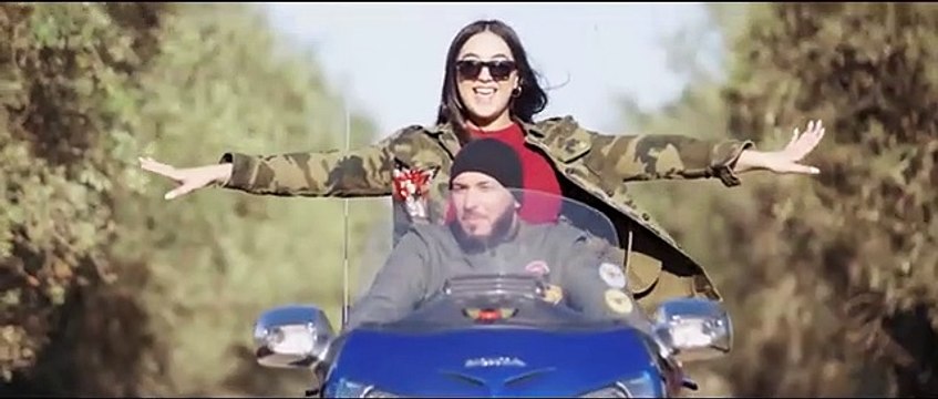 Najwa Farouk - Aalach | علاش - نجوى فاروق ( The Official Music Video )