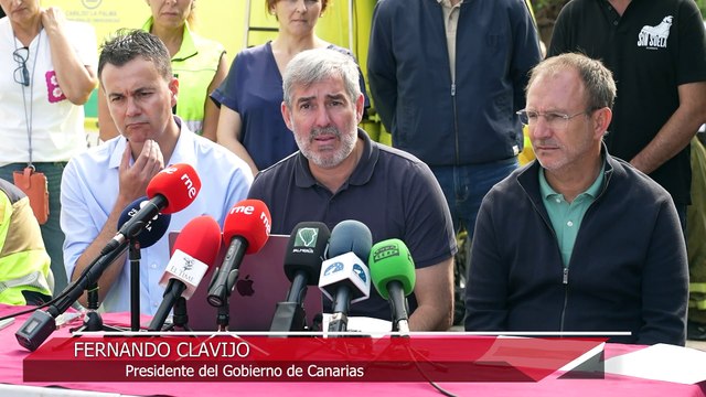 Se inician las maniobras de perimetrado de las llamas del incendio de Puntagorda (La Palma)