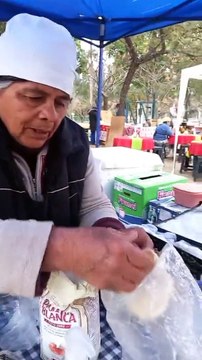 Feria de la comida regional en Barrio Castañares