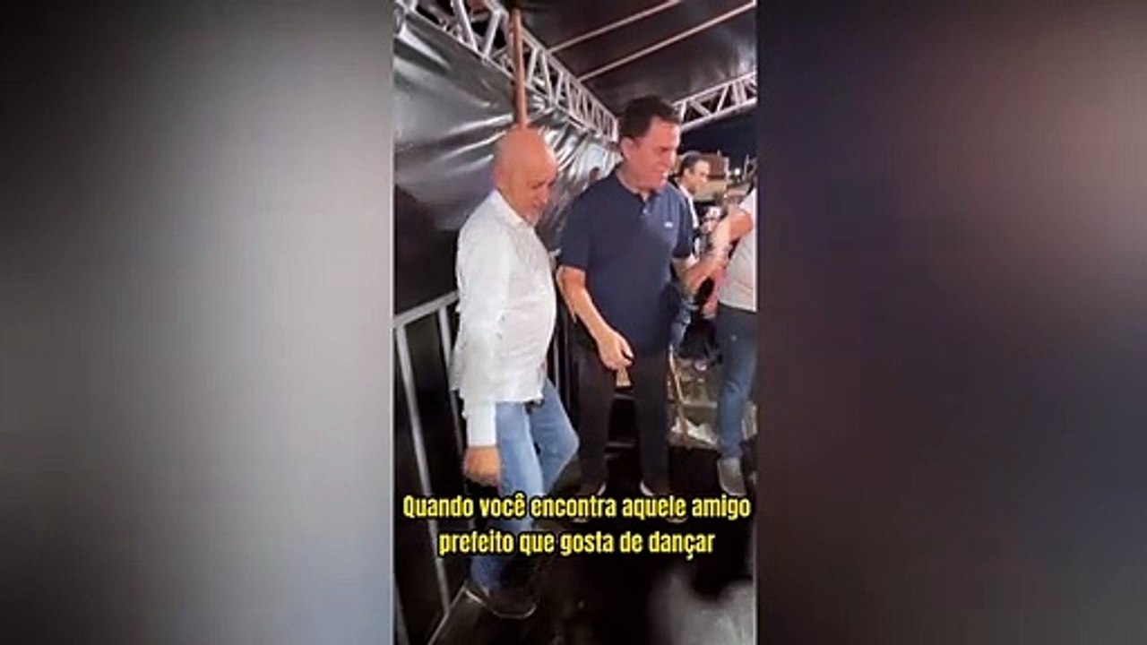 Prefeito e deputado federal dançam em festa na Paraíba e vídeo dos ‘dançarinos’ viraliza na internet