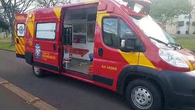 Homem fica ferido ao sofrer queda na Avenida Tancredo Neves