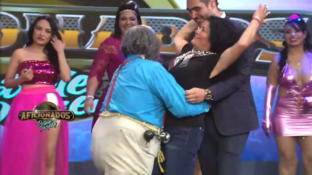 'La Pantera' hace de las suyas con 'El Pollo'