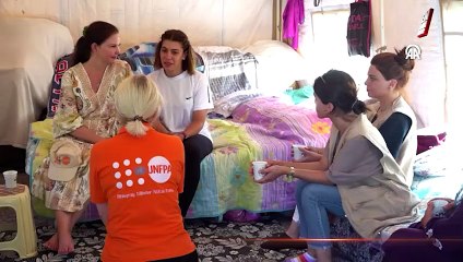 Ünlü yıldız Ashley Judd, deprem bölgesini ziyaret etti