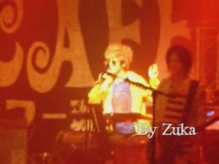 Yuuki galere et parle francais