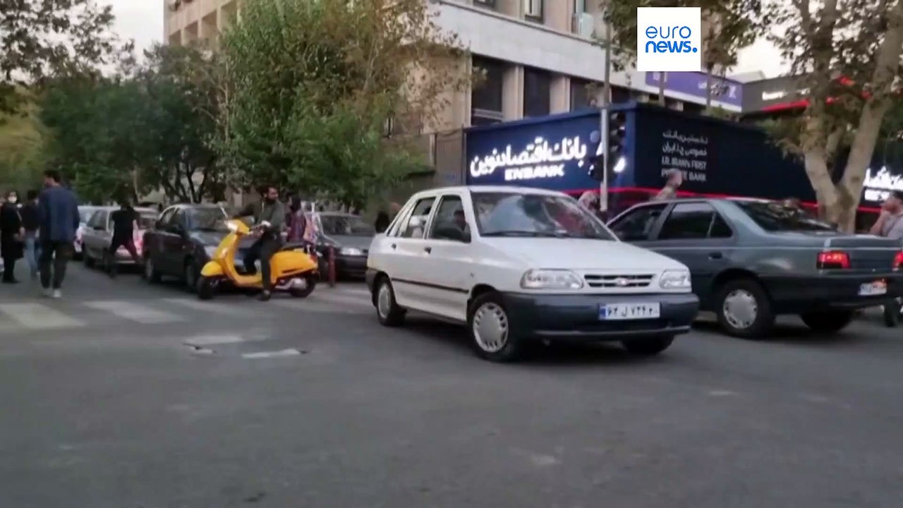La police iranienne rétablit les patrouilles po...