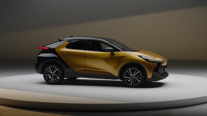 2023 Toyota C-HR HEV Design Preview in Studio