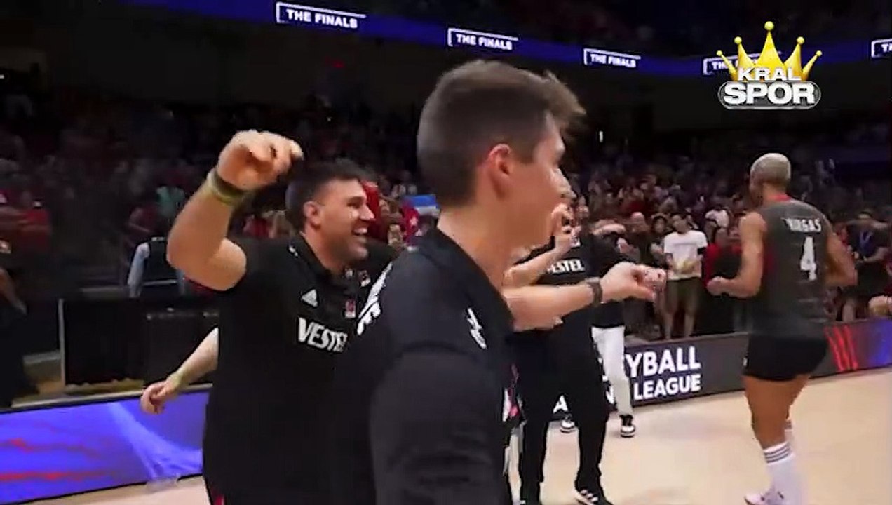 Daniele Santarelli'den erik dalı performansı