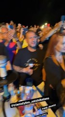 Ο Κοκλώνης στη συναυλία του Τριαντάφυλλου στην Αλεξανδρούπολη