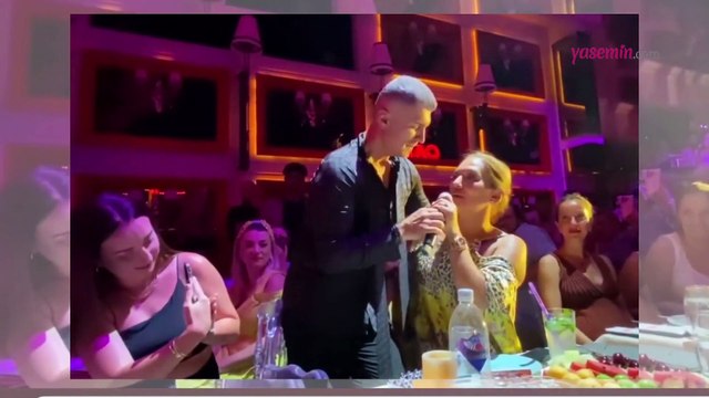 Özcan Deniz ile Demet Akalın'dan yıllar sonra Nasip Değilmiş düeti! Akalın eşi Okan Kurt ile...