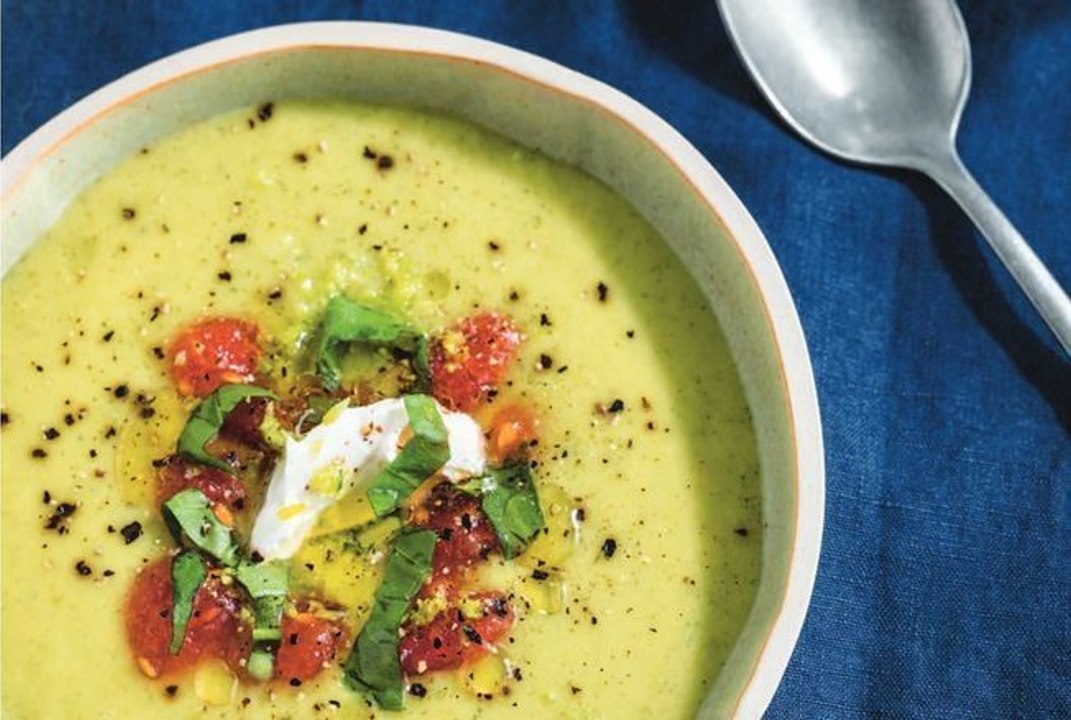 Crème de courgettes, basilic et citron vert