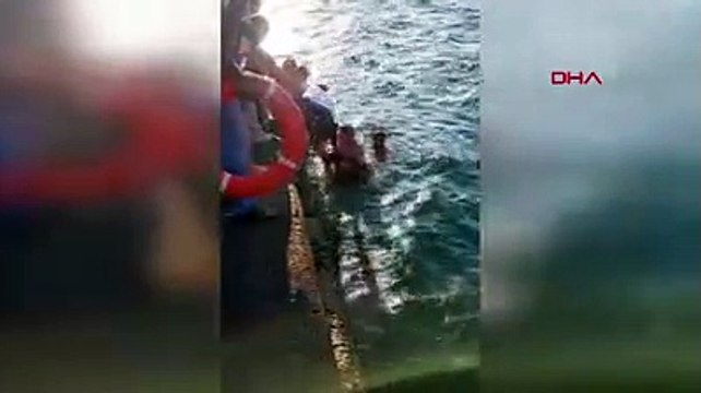 İstanbul Boğazı'nda panik! Yardımına çevredekiler yetişti
