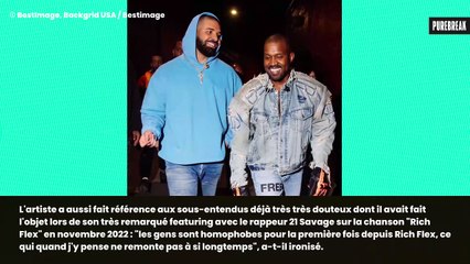 Drake se vernit les ongles en rose, ses fans les plus homophobes deviennent fous (et il les remet à leur place)