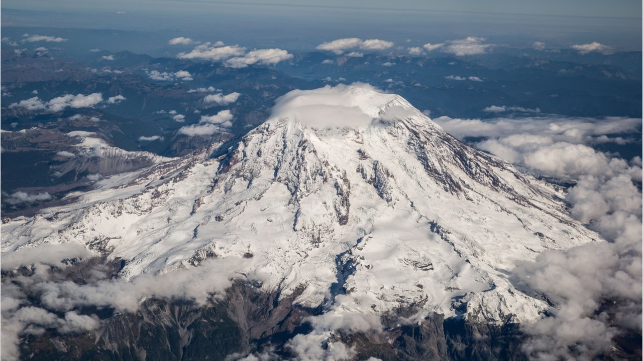 Alaska volcano on the verge of eruption after massive earthquake