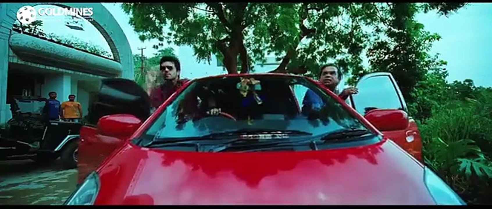 ब्रह्मानंदम_और_राम_चरण_तेजा_की_ये_कॉमेडी_देखकर_आपकी_हसी_नहीं_रुकेगी_|_बेस्ट_कॉमेडी_सीन(360p)