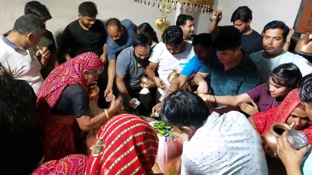 सावन का दूसरा सोमवार: शिव मंदिरों में उमड़े श्रद्धालु, जलाभिषेक कर किया पूजन