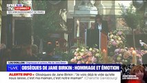 Charlotte Gainsbourg submergée par l'émotion durant son discours aux obsèques de sa mère Jane Birkin.