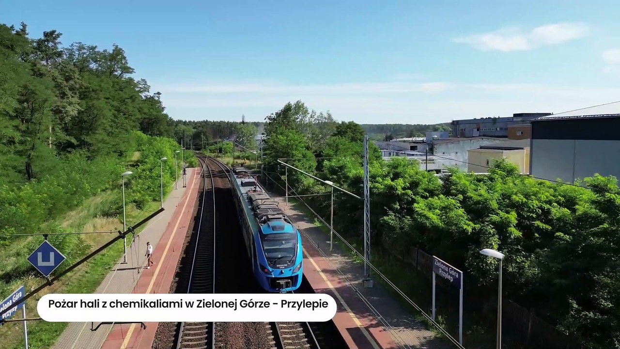 Gazeta Lubuska. Zielona Góra Przylep. Tak wyglądają wnętrza i zawartość hali w Przylepie po pożarze - zdjęcia z lotu ptaka