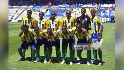 Agahinda gakabije kari mu bituma basezera_ Bayisenge kubo bakinanye Igikombe cy'Isi basezeye Ruhago