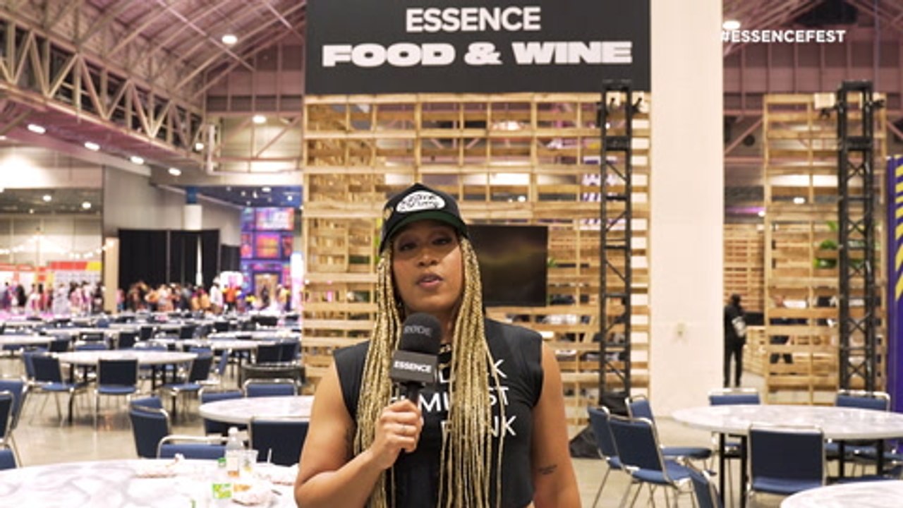 WATCH: 'Try This Dish' Sharí Nycole Tastes Jamaican Tacos By 2 Girls And A Cook Shop