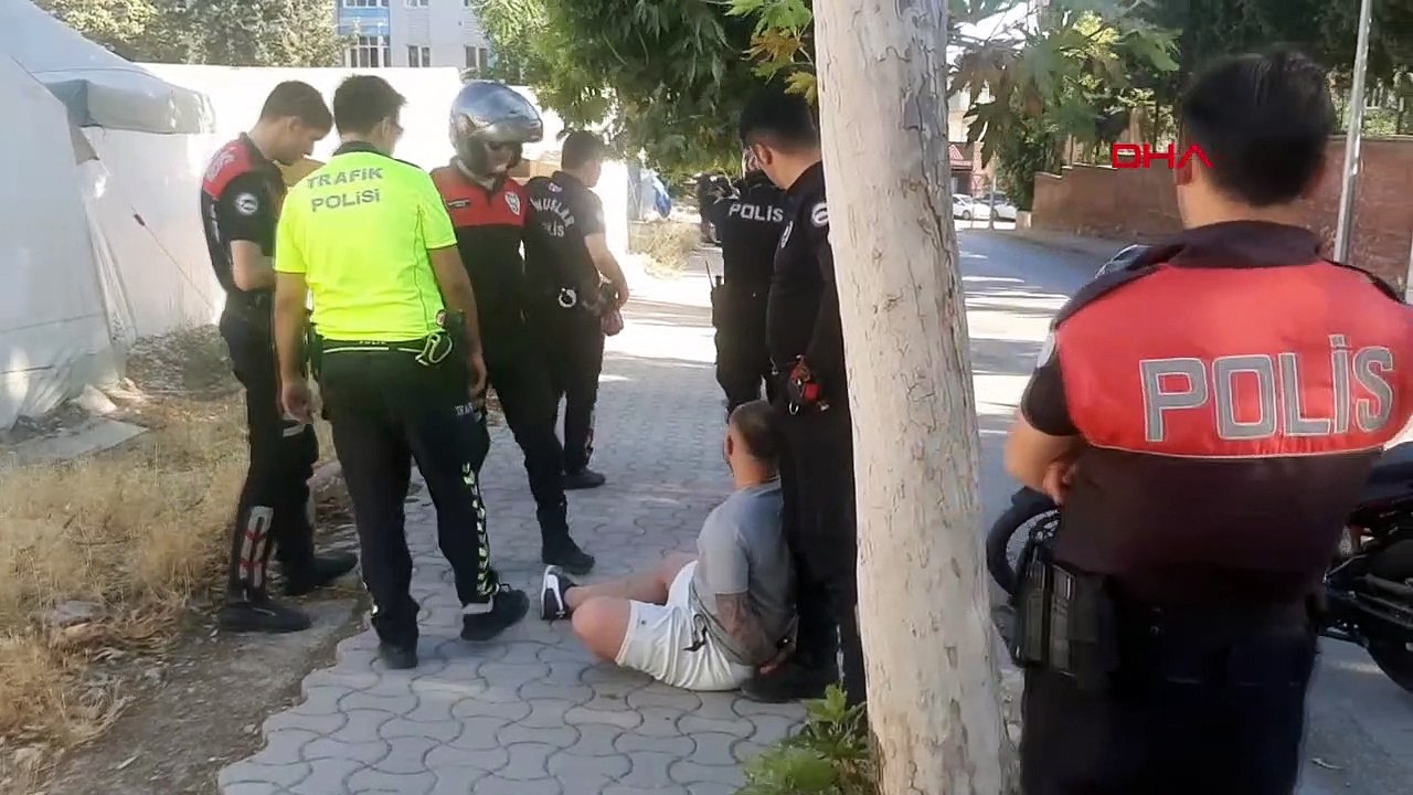 Kahramanmaraş'ta Polis Takibi Sonucu Yakalanan Şüphelilerden Birinin Kardeşi Rastgele Ateş Açtı