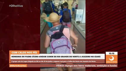 Romeiros do RN que andaram mais de 550km, chegam ao Juazeiro e pagam promessa de joelhos ao Pe. Cícero