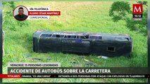 Accidente de autobús de turismo deja 15 personas lesionadas, incluido el conductor en Veracruz