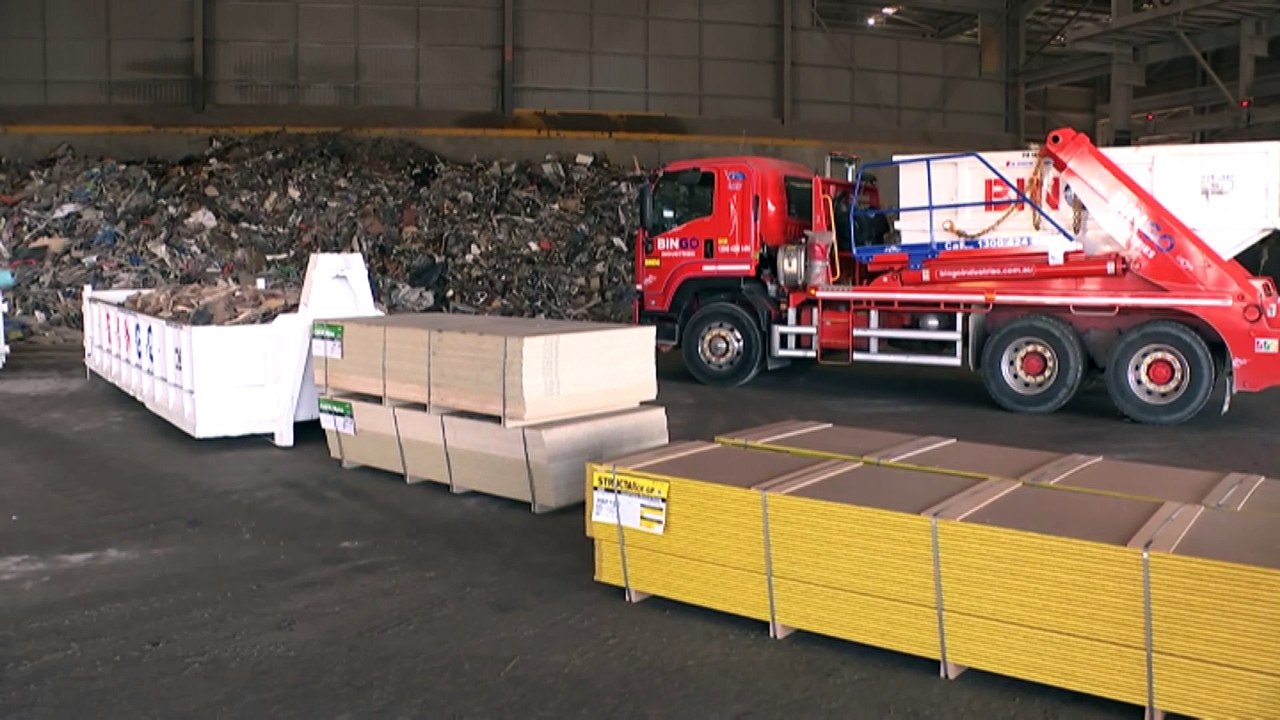 Federal government proposes scheme to trace life cycle of recycled products