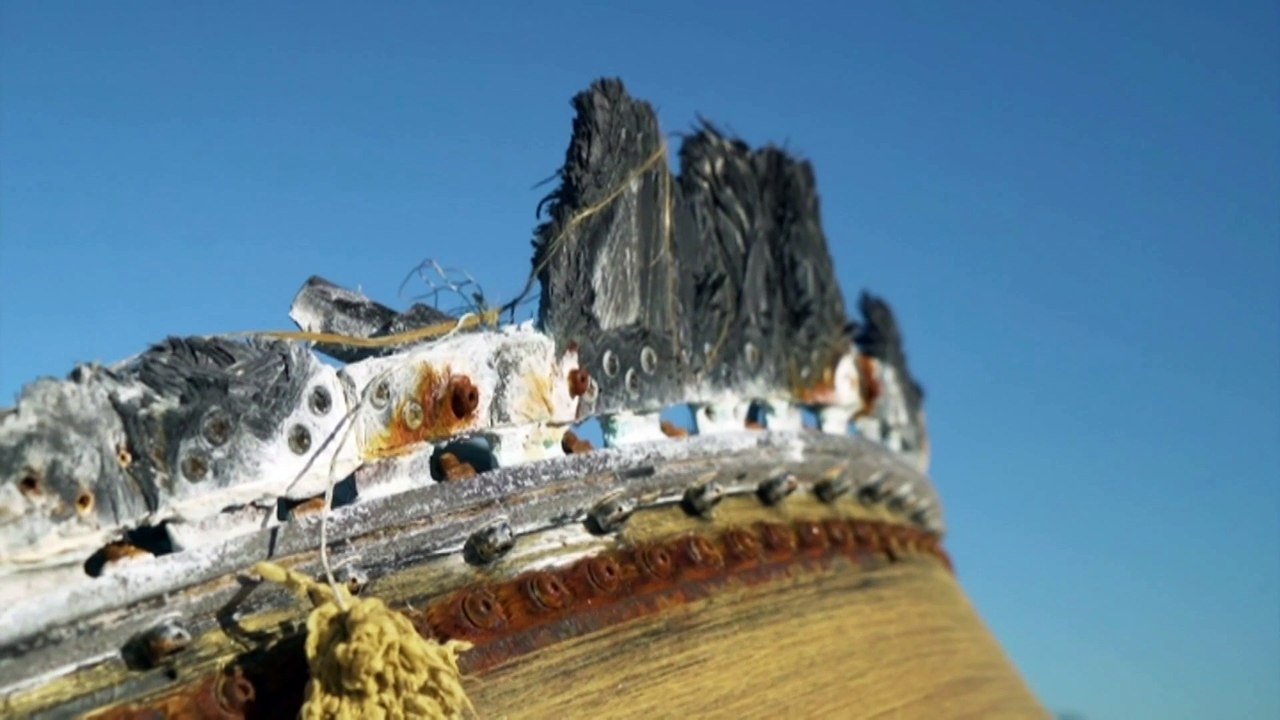 Space junk washed up on WA beach may be a rocket engine