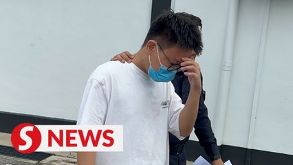 Online retailer claims trial to phony money charge