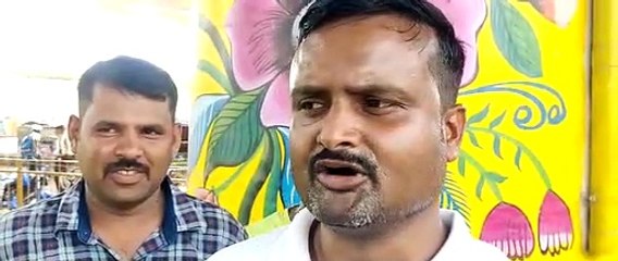 नगरपालिका ने झांसी चुंगी पर ब्रिज के नीचे से हटाए अतिक्रमण