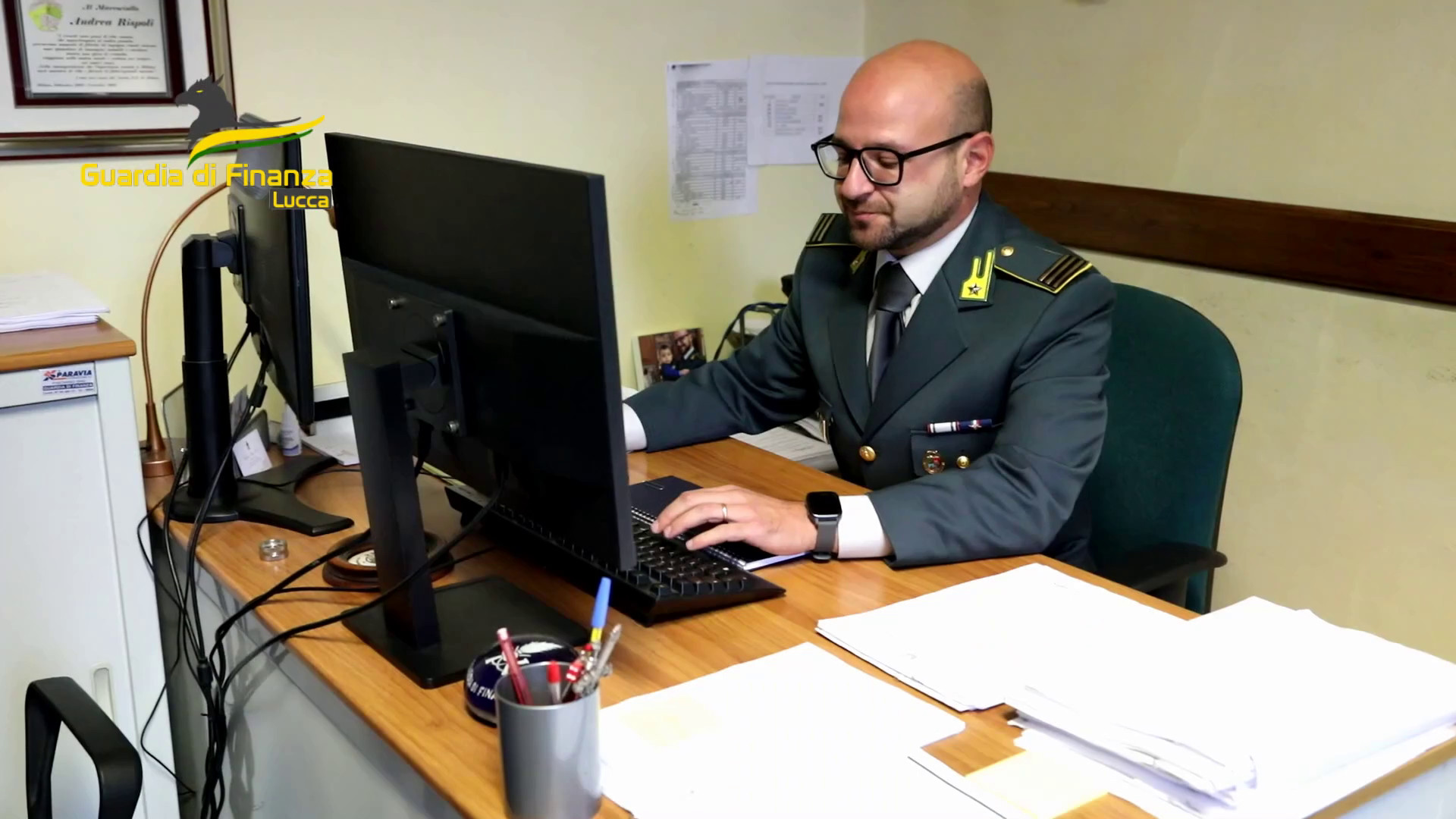 Video A Lucca controlli in bar e ristoranti, scoperti 18 lavoratori in nero
