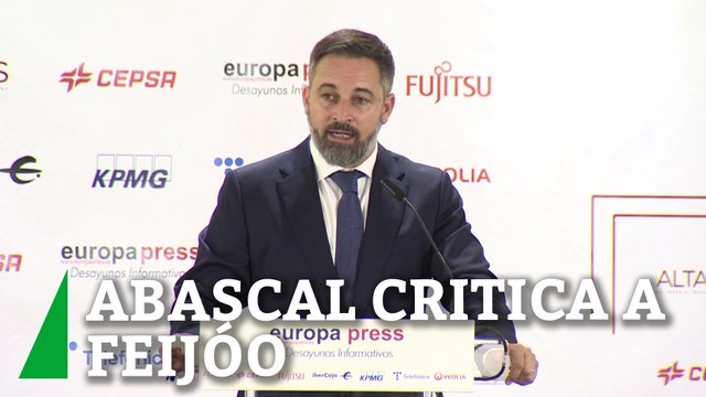 Abascal critica a Feijóo por pretender pactar con Sánchez y dirigirse al votante de Podemos