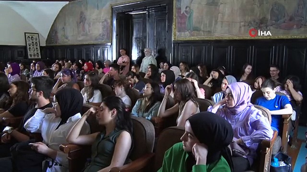 Aile ve Sosyal Hizmetler Bakanlığı'ndan Evlilik Öncesi Eğitim Programı